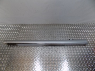 Mercedes c w205 накладка молдинг порог правая хром фото №1