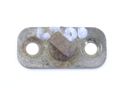 Mitsubishi l200 96-06 засов замка крышки задний фото №1