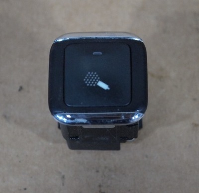 Перемикач кнопка dpf mercedes w212 a2128207410 фото №1