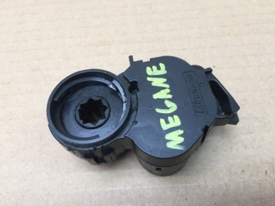 Megane iv моторчик обігрівача t32096b фото №1