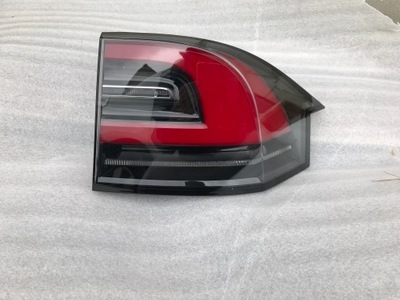 Tesla model x лампа задня права idealna europa! фото №1