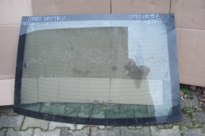 Скло задня opel vectra c sedan задня 02-05 фото №1