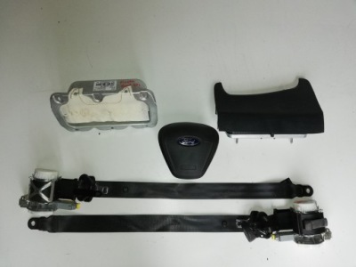 Ford fiesta подушка безопасности водителя пассажира колено ремни фото №1