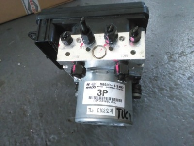 Hyundai tucson ii 2015- насос abs 58920-d2100 фото №1