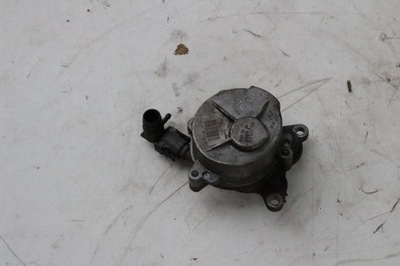 Насос вакуум renault trafic 8200520476 фото №1