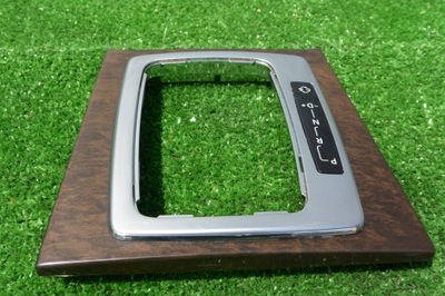 Панель рамка домкрата mercedes e-klasa w212 classik фото №1