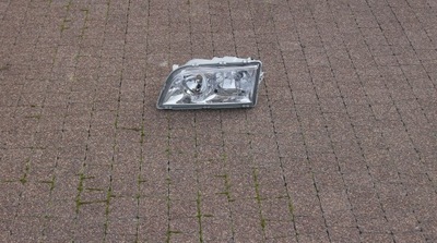 Volvo s40 v40 лампа ліва europa світлий середина фото №1