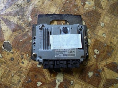 Peugeot citroen бортовой компьютер 0281011627 фото №1
