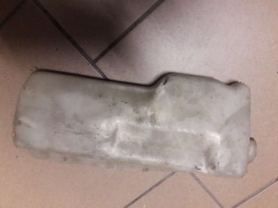 Бачок розширювальний 2.3 honda prelude iv 92-94 фото №1