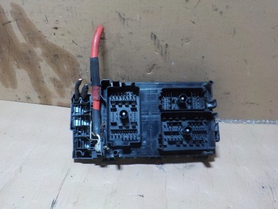 Astra j коробка предохранителей 13343766 фото №1