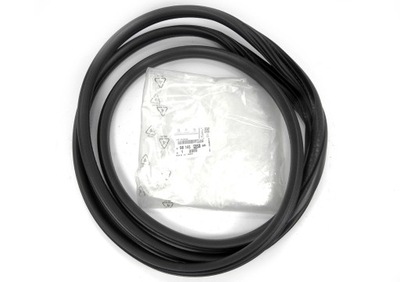 Прокладка дверь перед peugeot 3008 5008 9814855880 фото №1