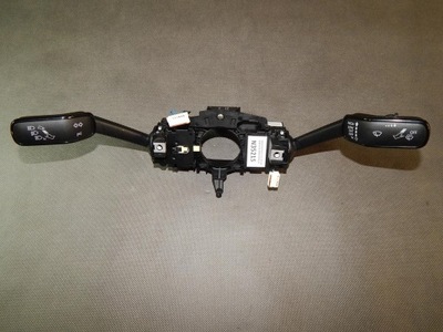 Skoda octavia переключатель комбинированный 5q0953513 фото №1