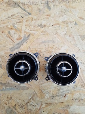 Jaguar xj решітка обдув задня фото №1