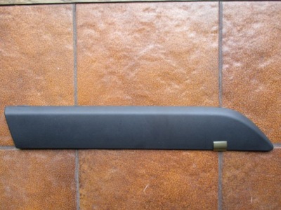 Opel corsa d coupe 07- молдинг права крила задня фото №1