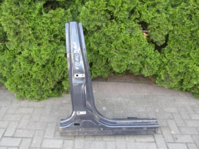 Стойку порог правый  focus mk3 универсал hb 2013 год фото №1