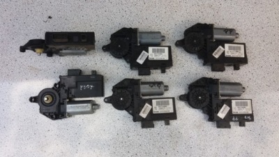 Моторчик стекло правый перед 9637130680 peugeot 307 фото №1