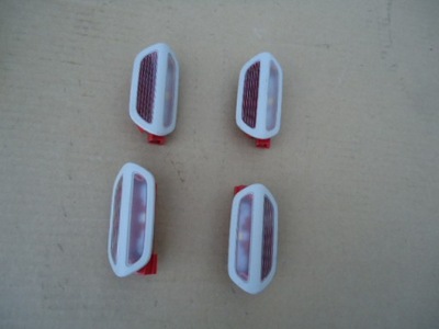 Mercedes w222 лампа led обшивка двері a0009061335 фото №1