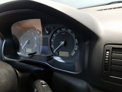 Skoda octavia i lift счетчик приборы фото №1