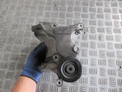 Основание генератора hyundai santa fe 2.0 crdi фото №1