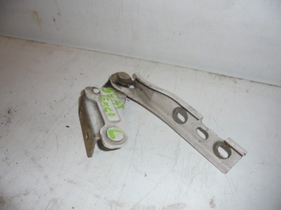 Петля капот лівий seat exeo 3r0823301a фото №1