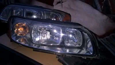 Reflektory reflektor Volvo S60 / V70