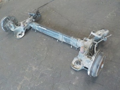 Peugeot 208 балка задняя поворотная oś фото №1