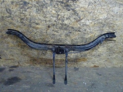 Pas передний усилитель верхний cheroekee wk фото №1