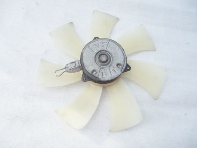 Toyota yaris corolla verso вентилятор радіатора фото №1