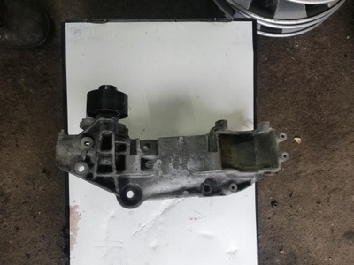 Кронштейн łoże renault master iii 2.3 dci 117103703r фото №1