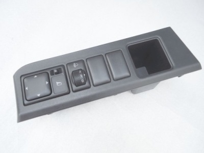 Nissan note 2008r перемикач керування дзеркал фото №1