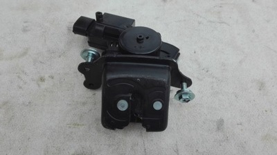 Toyota c-hr замок крышки фото №1