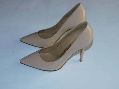 Salvatore Ferragamo buty damskie czółenka 38 24 cm