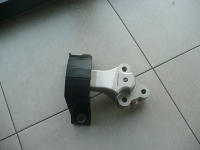 Подушка двигателя правая dacia sandero ii logan ii фото №1