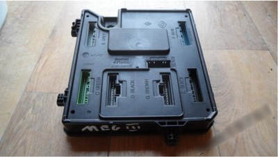 Модуль блок управления bcm do megane iii 284b18225r фото №1