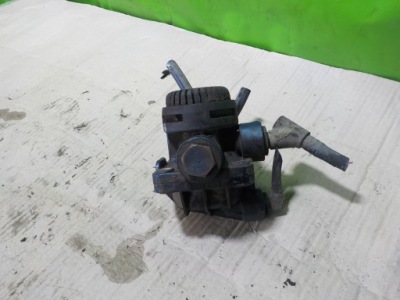 Клапан повітря напівпричепа mercedes actros mp2/3 axor фото №1