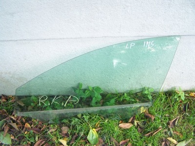 Opel insignia hb- скло ліва передня 2008 фото №1