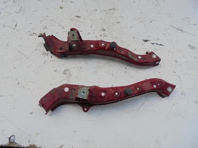 Кронштейн лампи лівий перед toyota auris i фото №1