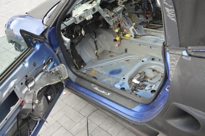 Porsche boxster 986 поріг блок двигуна чверть лівий фото №1