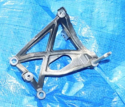 Camaro 3.6 13r кронштейн кронштейн генератора 92068682 фото №1