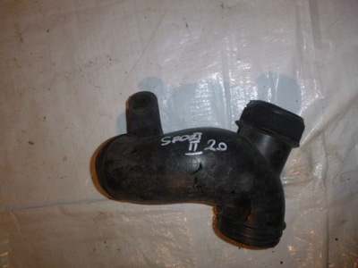 Труба повітрозабірник повітря kia sportage ii 2.0 16v фото №1