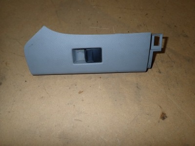 Toyota yaris ii 06-12 переключатель окон правый фото №1