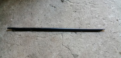 Vw golf v plus молдинг ущільнювач ліва передня фото №1