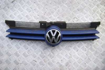 Vw golf iv - решётка радиатора фото №1