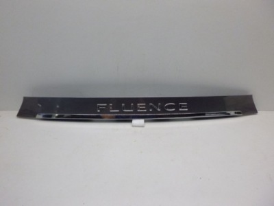Renault fluence накладка кришки молдинг фото №1