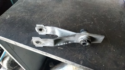Renault laguna ii - кронштейн двигуна 8200125539 фото №1