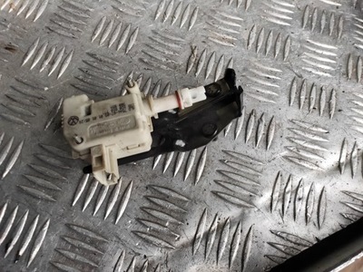 Привод моторчик крышка топлива audi tt 8n фото №1