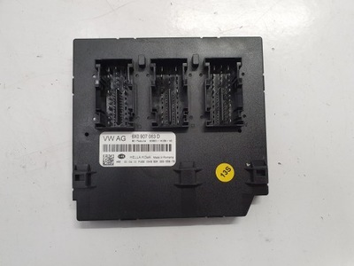 Audi a1 8x модуль комфорта 8x0907063d фото №1