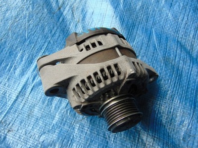 Jeep cherokee kl 2.2 crdi генератор 56029739aa фото №1