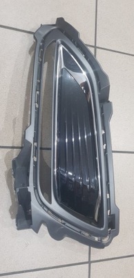 Решётка правая hyundai sonata 16- 86526-e6100 фото №1