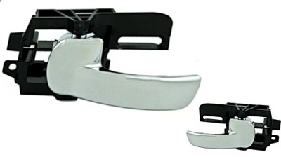 Ручка внутренняя дверь правая к nissan qashqai фото №1